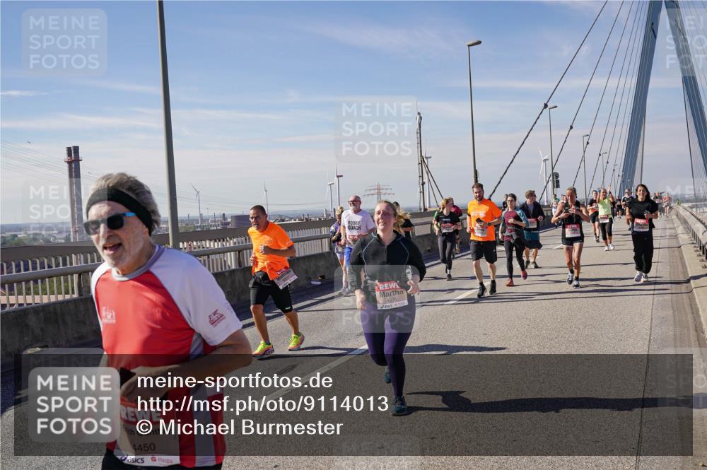 03.10.2025 - Köhlbrandbrückenlauf Michael Burmester http://msf.ph/oto/9114013 03.10.2025 12:55:41 Position 2 4450, 4936 meine-sportfotos.de