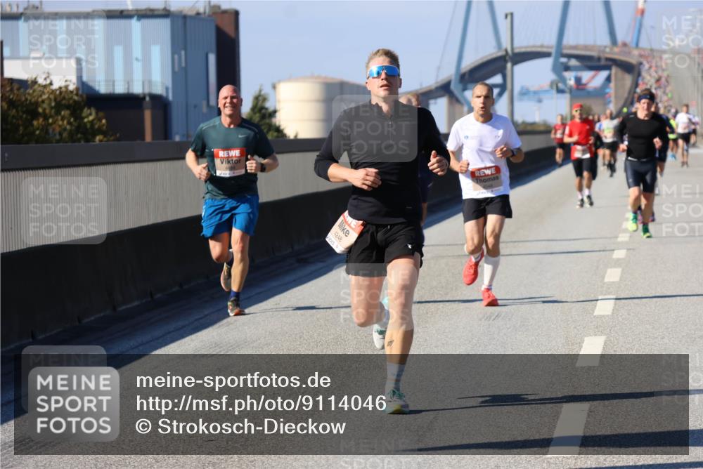 03.10.2025 - Köhlbrandbrückenlauf Strokosch-Dieckow http://msf.ph/oto/9114046 03.10.2025 12:44:38 Position 3 4248 meine-sportfotos.de