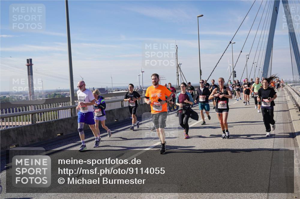 03.10.2025 - Köhlbrandbrückenlauf Michael Burmester http://msf.ph/oto/9114055 03.10.2025 12:55:42 Position 2  meine-sportfotos.de