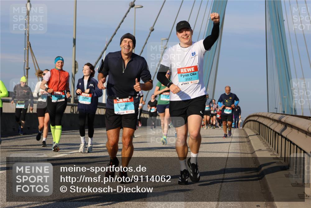 03.10.2025 - Köhlbrandbrückenlauf Strokosch-Dieckow http://msf.ph/oto/9114062 03.10.2025 09:48:44 Position 2 8750, 3157 meine-sportfotos.de