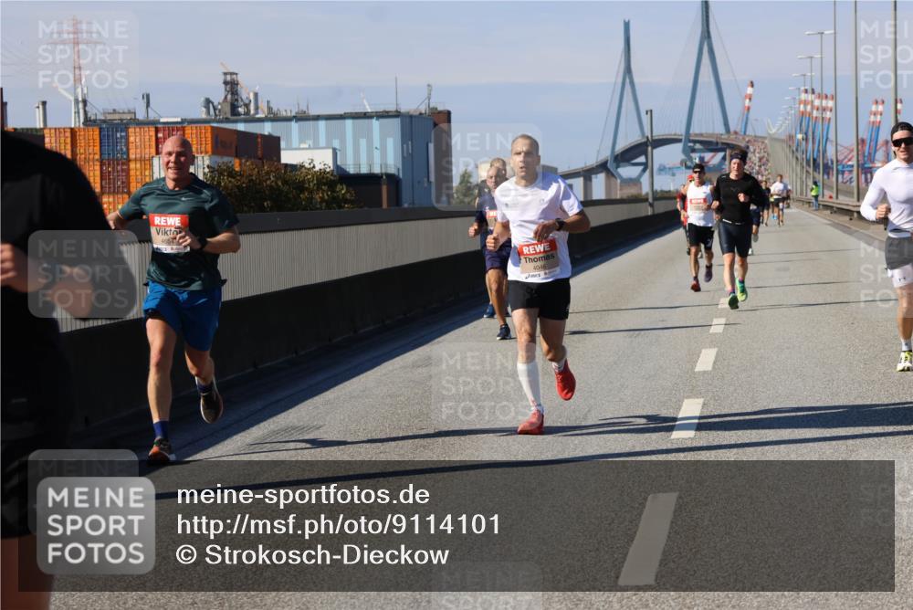03.10.2025 - Köhlbrandbrückenlauf Strokosch-Dieckow http://msf.ph/oto/9114101 03.10.2025 12:44:42 Position 3 4046 meine-sportfotos.de