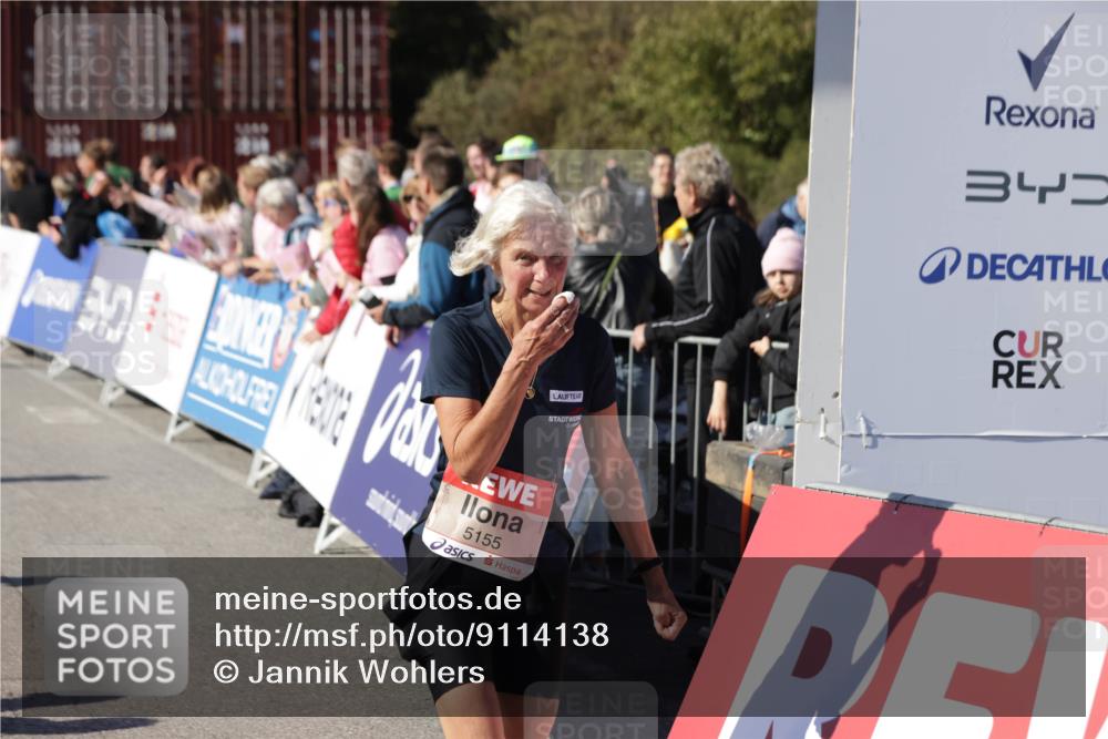 03.10.2025 - Köhlbrandbrückenlauf Jannik Wohlers http://msf.ph/oto/9114138 03.10.2025 13:32:10 Ziel 4443, 4985, 5155, 5238, 5246, 5247, 5248, 5354, 5820, 5921, 5922, 5923, 6076, 6126, 6146, 6287, 6460 meine-sportfotos.de