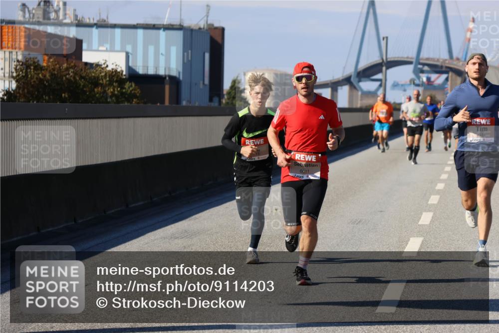 03.10.2025 - Köhlbrandbrückenlauf Strokosch-Dieckow http://msf.ph/oto/9114203 03.10.2025 12:44:52 Position 3 6011, 4518 meine-sportfotos.de