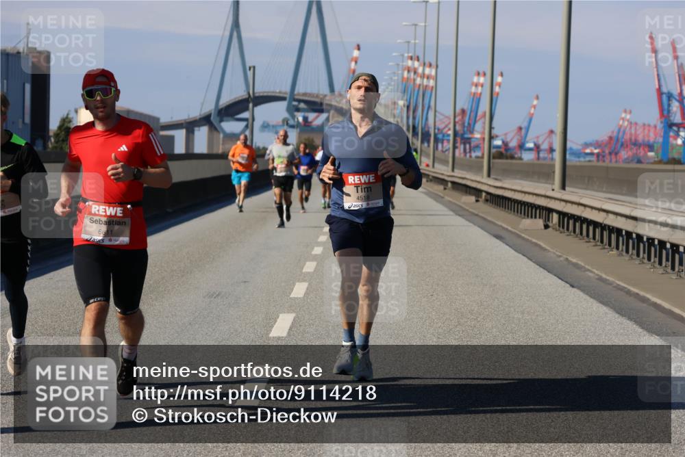 03.10.2025 - Köhlbrandbrückenlauf Strokosch-Dieckow http://msf.ph/oto/9114218 03.10.2025 12:44:53 Position 3 6611, 4518 meine-sportfotos.de