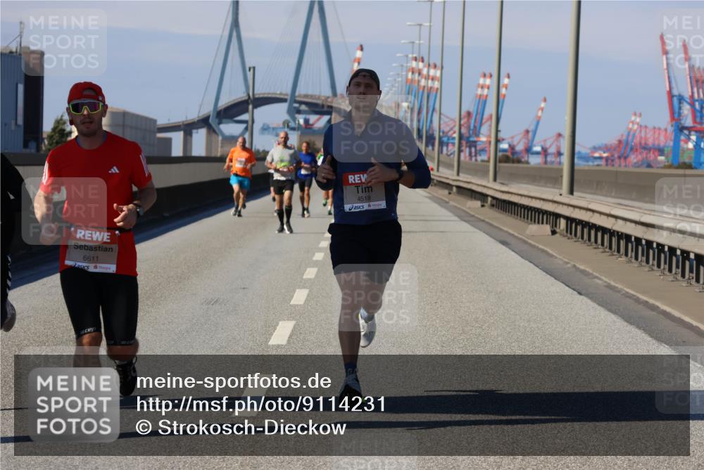 03.10.2025 - Köhlbrandbrückenlauf Strokosch-Dieckow http://msf.ph/oto/9114231 03.10.2025 12:44:54 Position 3 6611, 4518 meine-sportfotos.de