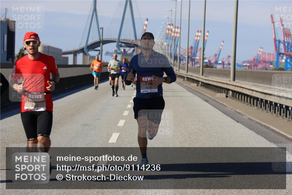 03.10.2025 - Köhlbrandbrückenlauf Strokosch-Dieckow http://msf.ph/oto/9114236 03.10.2025 12:44:54 Position 3 6611, 4518 meine-sportfotos.de