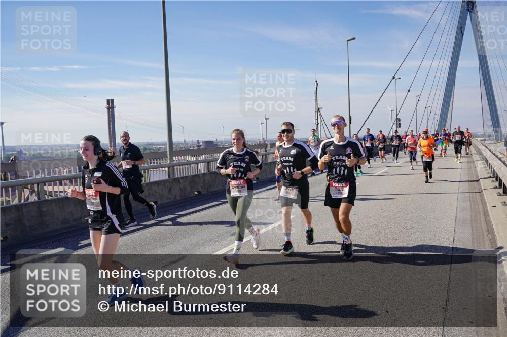03.10.2025 - Köhlbrandbrückenlauf Michael Burmester http://msf.ph/oto/9114284 03.10.2025 12:55:52 Position 2  meine-sportfotos.de