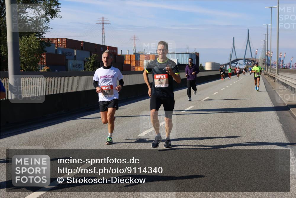 03.10.2025 - Köhlbrandbrückenlauf Strokosch-Dieckow http://msf.ph/oto/9114340 03.10.2025 12:45:12 Position 3 4126 meine-sportfotos.de