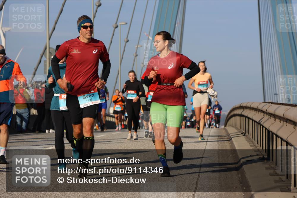 03.10.2025 - Köhlbrandbrückenlauf Strokosch-Dieckow http://msf.ph/oto/9114346 03.10.2025 09:49:08 Position 2 08, 1195 meine-sportfotos.de