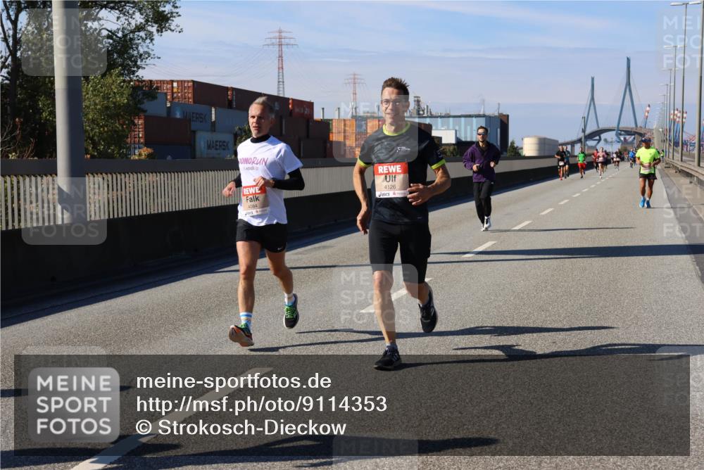 03.10.2025 - Köhlbrandbrückenlauf Strokosch-Dieckow http://msf.ph/oto/9114353 03.10.2025 12:45:12 Position 3 2, 4084, 4126 meine-sportfotos.de