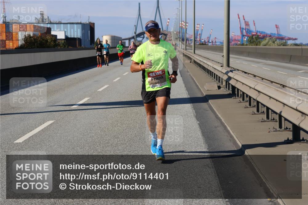 03.10.2025 - Köhlbrandbrückenlauf Strokosch-Dieckow http://msf.ph/oto/9114401 03.10.2025 12:45:18 Position 3 5967 meine-sportfotos.de