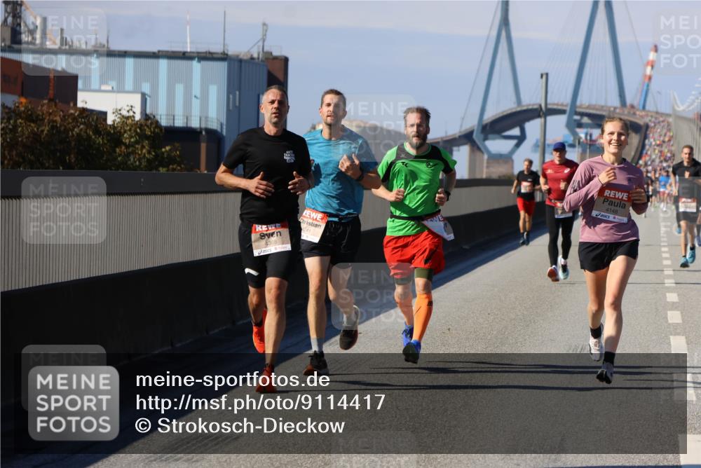 03.10.2025 - Köhlbrandbrückenlauf Strokosch-Dieckow http://msf.ph/oto/9114417 03.10.2025 12:45:26 Position 3 4368, 4241, 4148 meine-sportfotos.de