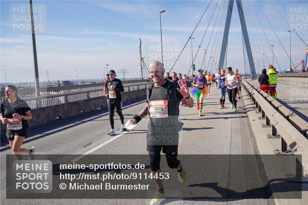 03.10.2025 - Köhlbrandbrückenlauf Michael Burmester http://msf.ph/oto/9114453 03.10.2025 12:56:00 Position 2 6652, 5709 meine-sportfotos.de