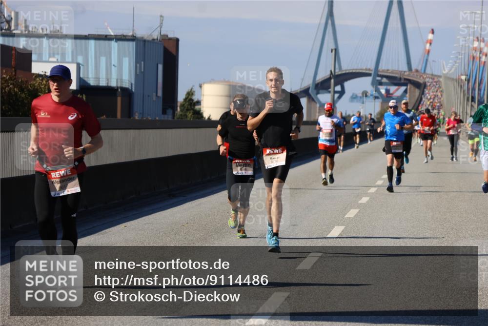 03.10.2025 - Köhlbrandbrückenlauf Strokosch-Dieckow http://msf.ph/oto/9114486 03.10.2025 12:45:33 Position 3 6609, 6732 meine-sportfotos.de