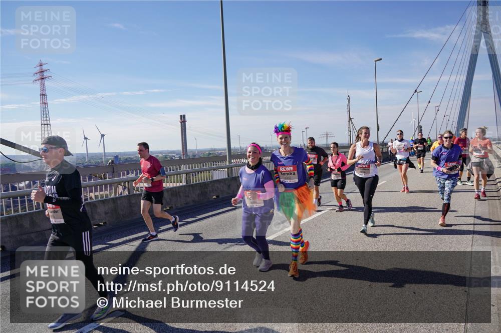 03.10.2025 - Köhlbrandbrückenlauf Michael Burmester http://msf.ph/oto/9114524 03.10.2025 12:56:03 Position 2 1, 6314 meine-sportfotos.de