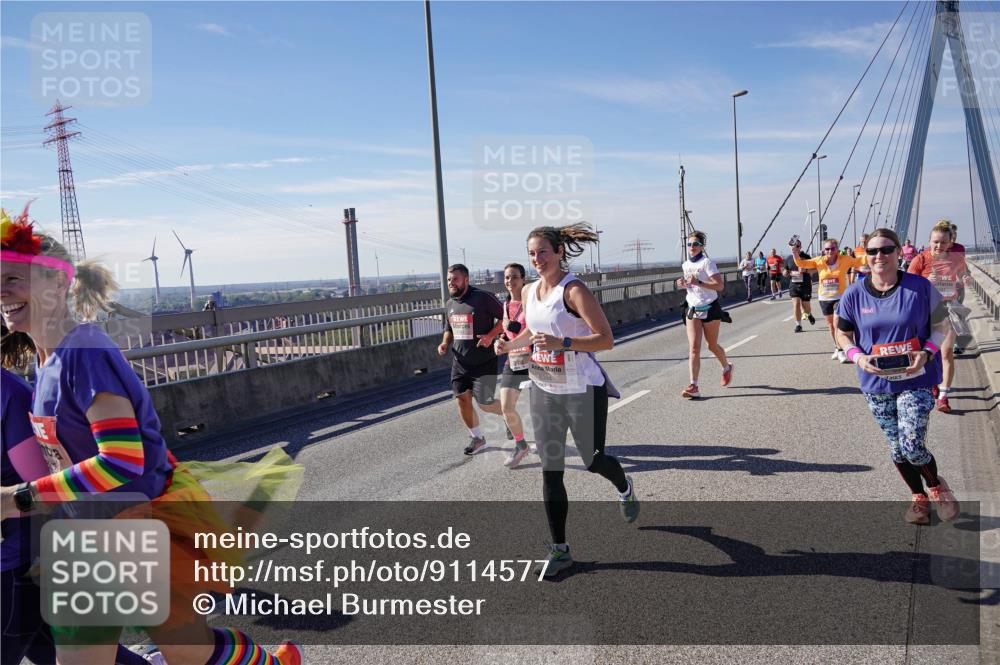 03.10.2025 - Köhlbrandbrückenlauf Michael Burmester http://msf.ph/oto/9114577 03.10.2025 12:56:04 Position 2  meine-sportfotos.de
