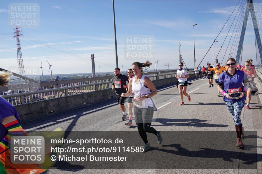 03.10.2025 - Köhlbrandbrückenlauf Michael Burmester http://msf.ph/oto/9114585 03.10.2025 12:56:04 Position 2 1, 4733 meine-sportfotos.de