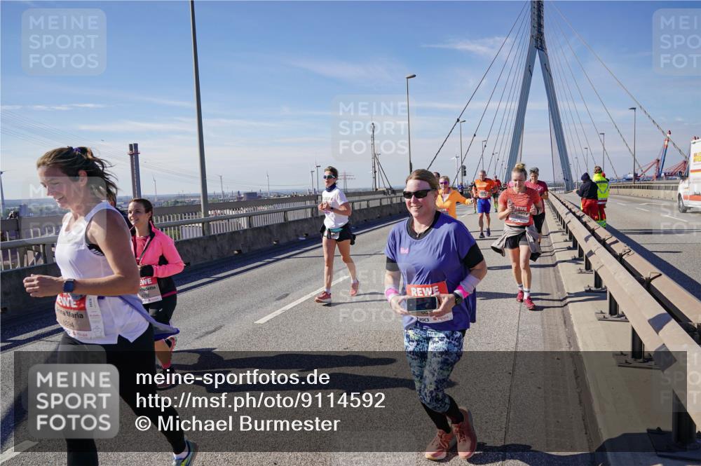 03.10.2025 - Köhlbrandbrückenlauf Michael Burmester http://msf.ph/oto/9114592 03.10.2025 12:56:04 Position 2 6394 meine-sportfotos.de