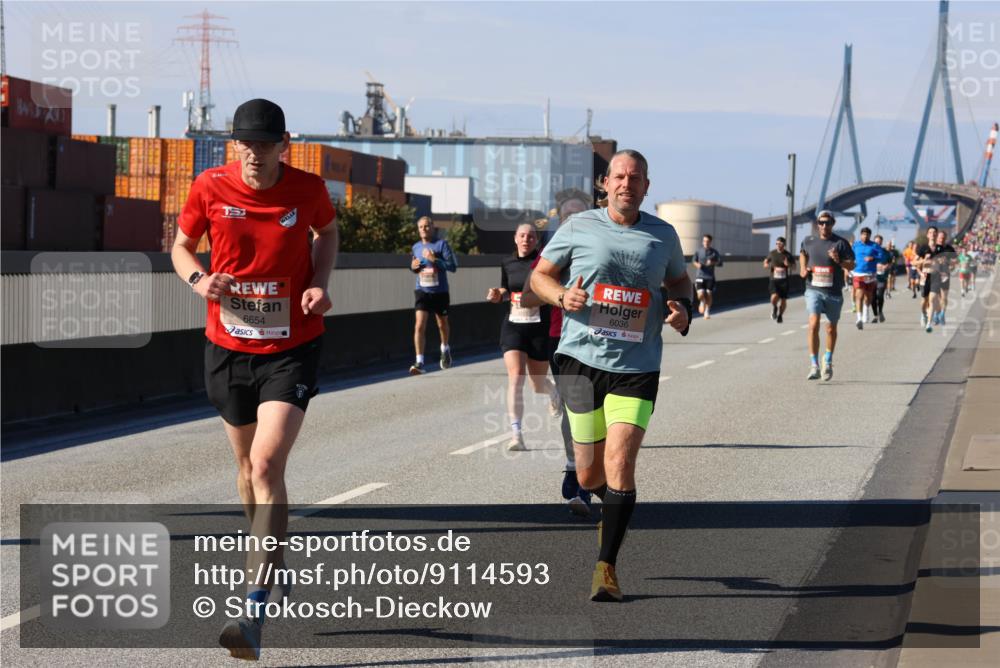 03.10.2025 - Köhlbrandbrückenlauf Strokosch-Dieckow http://msf.ph/oto/9114593 03.10.2025 12:45:53 Position 3 6654, 6036 meine-sportfotos.de