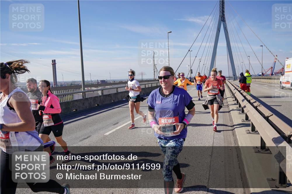 03.10.2025 - Köhlbrandbrückenlauf Michael Burmester http://msf.ph/oto/9114599 03.10.2025 12:56:04 Position 2  meine-sportfotos.de