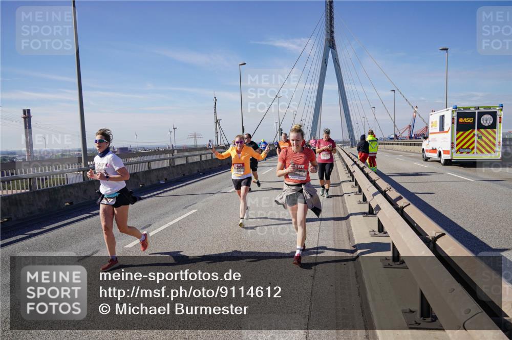 03.10.2025 - Köhlbrandbrückenlauf Michael Burmester http://msf.ph/oto/9114612 03.10.2025 12:56:05 Position 2  meine-sportfotos.de