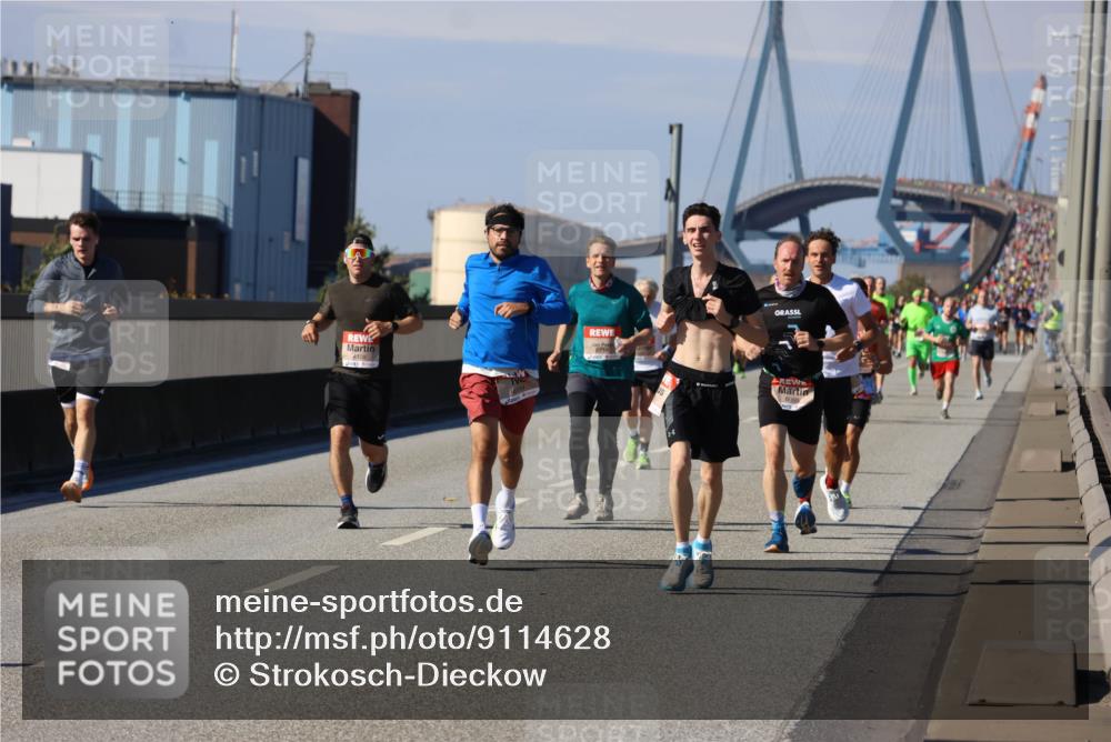 03.10.2025 - Köhlbrandbrückenlauf Strokosch-Dieckow http://msf.ph/oto/9114628 03.10.2025 12:46:02 Position 3  meine-sportfotos.de