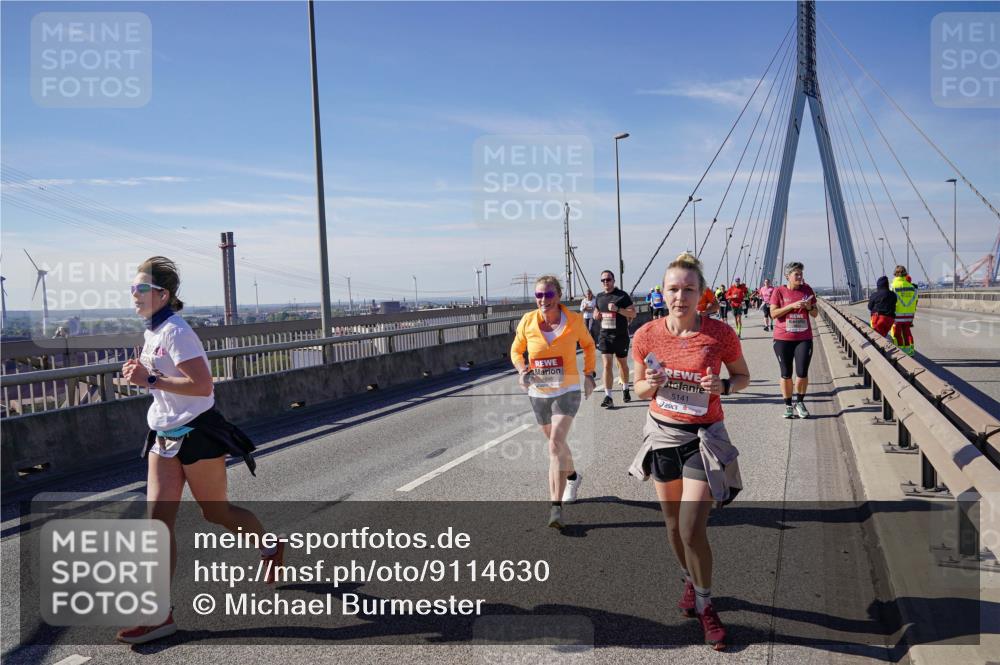 03.10.2025 - Köhlbrandbrückenlauf Michael Burmester http://msf.ph/oto/9114630 03.10.2025 12:56:06 Position 2 5141 meine-sportfotos.de