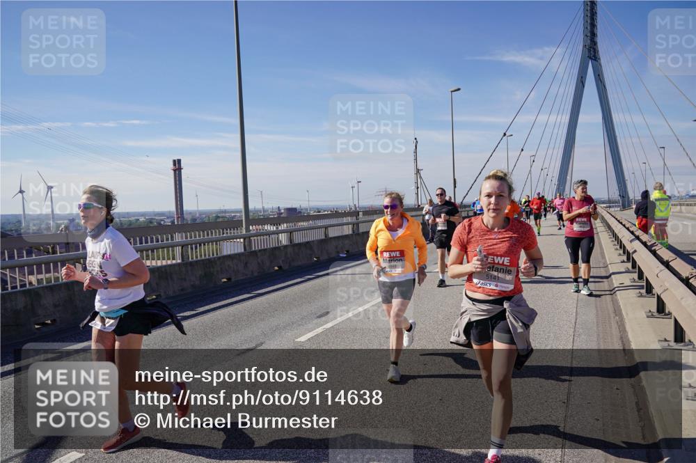 03.10.2025 - Köhlbrandbrückenlauf Michael Burmester http://msf.ph/oto/9114638 03.10.2025 12:56:06 Position 2 5141 meine-sportfotos.de