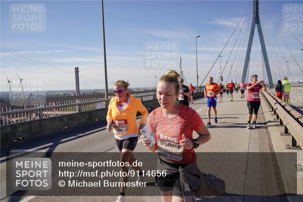 03.10.2025 - Köhlbrandbrückenlauf Michael Burmester http://msf.ph/oto/9114656 03.10.2025 12:56:07 Position 2 4848, 5141 meine-sportfotos.de