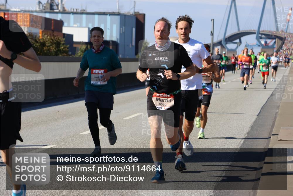 03.10.2025 - Köhlbrandbrückenlauf Strokosch-Dieckow http://msf.ph/oto/9114664 03.10.2025 12:46:08 Position 3 671, 6060, 1940 meine-sportfotos.de