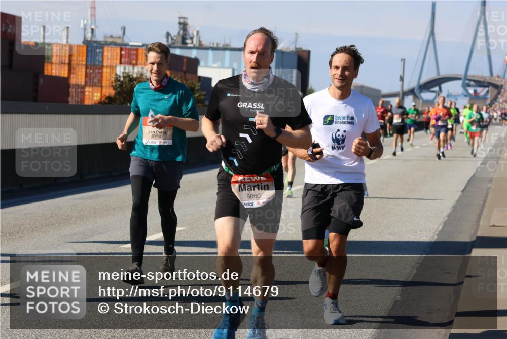 03.10.2025 - Köhlbrandbrückenlauf Strokosch-Dieckow http://msf.ph/oto/9114679 03.10.2025 12:46:09 Position 3 6714, 6060 meine-sportfotos.de