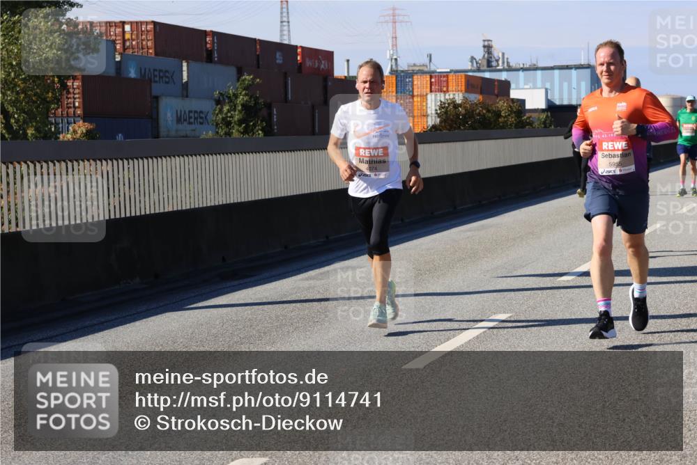 03.10.2025 - Köhlbrandbrückenlauf Strokosch-Dieckow http://msf.ph/oto/9114741 03.10.2025 12:46:20 Position 3 4074, 5955 meine-sportfotos.de