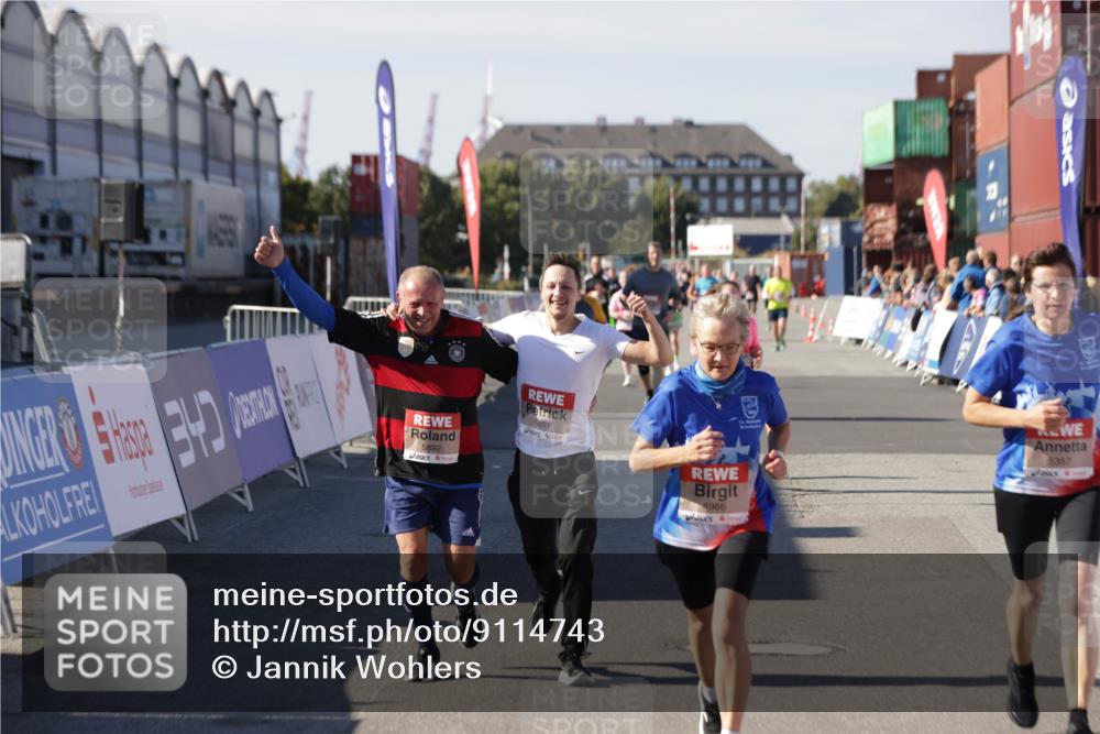 03.10.2025 - Köhlbrandbrückenlauf Jannik Wohlers http://msf.ph/oto/9114743 03.10.2025 13:32:26 Ziel 4485, 4578, 4966, 5357, 5891, 5892, 6141, 6304 meine-sportfotos.de
