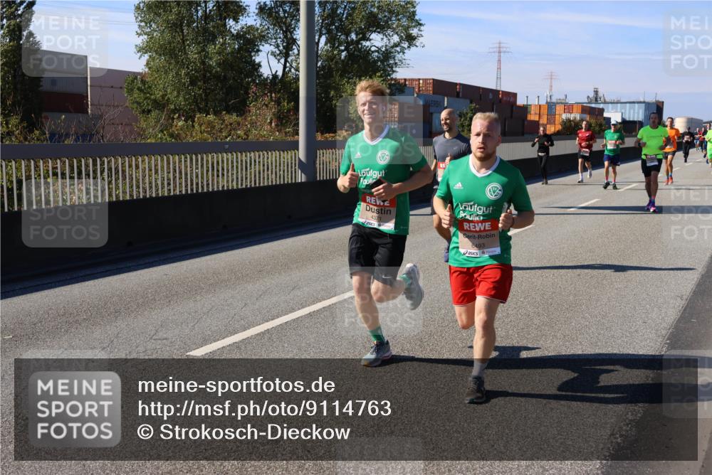 03.10.2025 - Köhlbrandbrückenlauf Strokosch-Dieckow http://msf.ph/oto/9114763 03.10.2025 12:46:23 Position 3 4371, 6493 meine-sportfotos.de