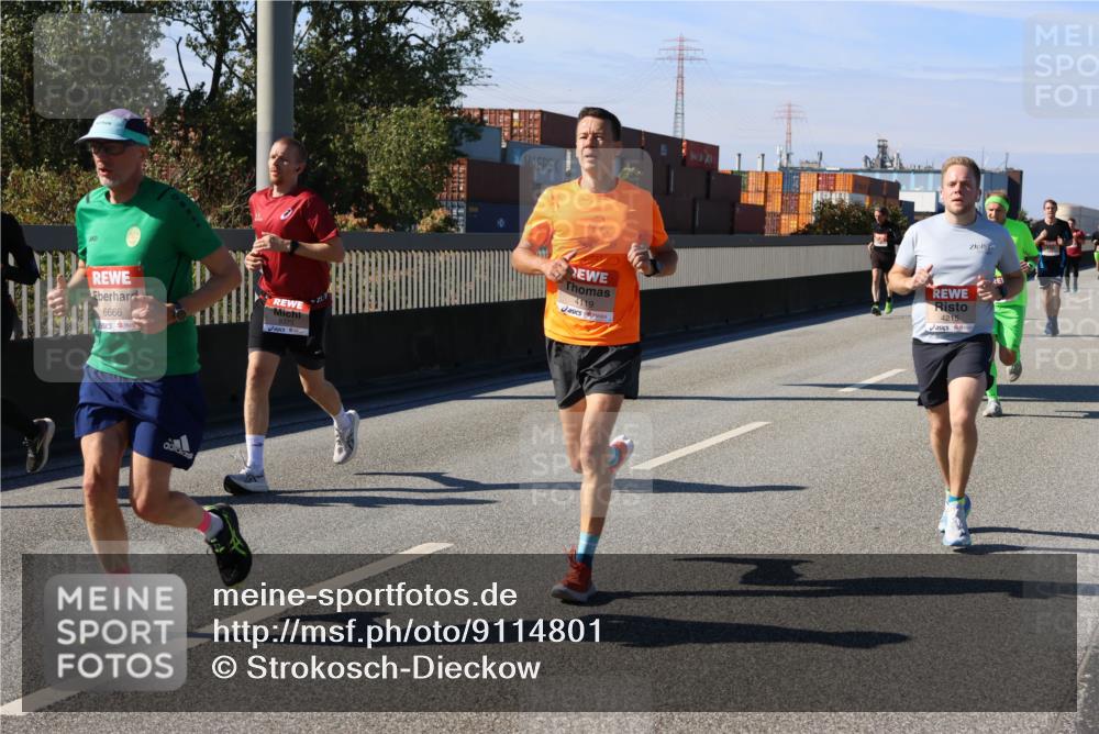 03.10.2025 - Köhlbrandbrückenlauf Strokosch-Dieckow http://msf.ph/oto/9114801 03.10.2025 12:46:28 Position 3 6666, 6373, 4119, 4215 meine-sportfotos.de