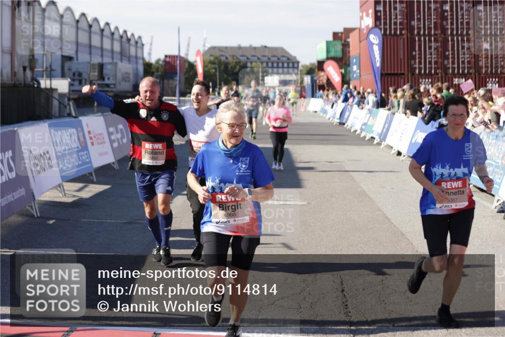 03.10.2025 - Köhlbrandbrückenlauf Jannik Wohlers http://msf.ph/oto/9114814 03.10.2025 13:32:27 Ziel 4485, 4578, 4966, 5286, 5357, 5891, 5892, 6141, 6304 meine-sportfotos.de