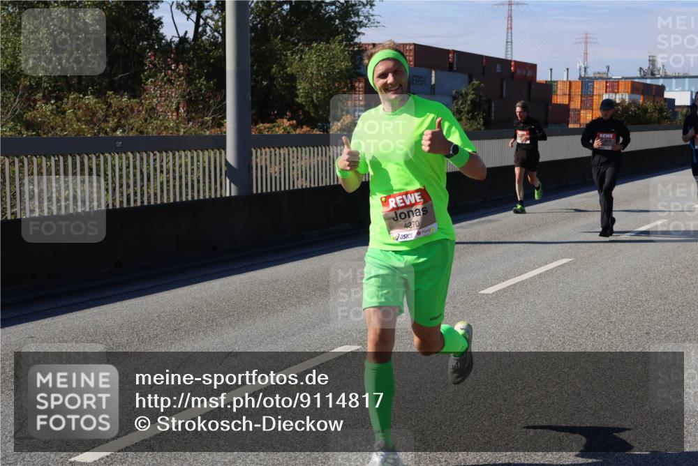 03.10.2025 - Köhlbrandbrückenlauf Strokosch-Dieckow http://msf.ph/oto/9114817 03.10.2025 12:46:30 Position 3 4270 meine-sportfotos.de