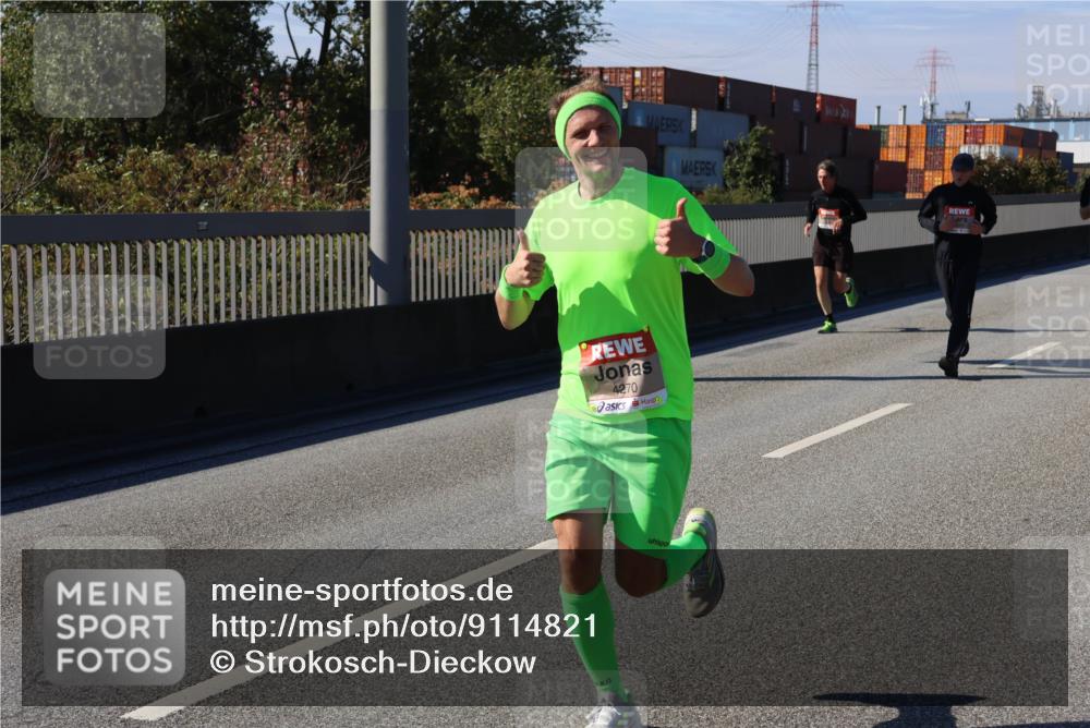 03.10.2025 - Köhlbrandbrückenlauf Strokosch-Dieckow http://msf.ph/oto/9114821 03.10.2025 12:46:31 Position 3 4270 meine-sportfotos.de