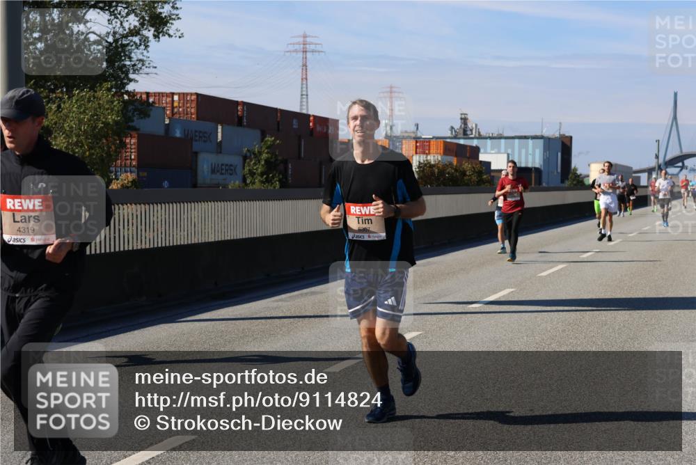 03.10.2025 - Köhlbrandbrückenlauf Strokosch-Dieckow http://msf.ph/oto/9114824 03.10.2025 12:46:33 Position 3 4319, 6307 meine-sportfotos.de
