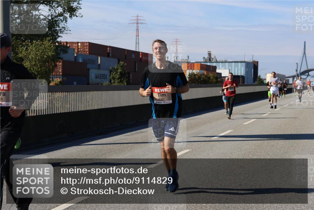 03.10.2025 - Köhlbrandbrückenlauf Strokosch-Dieckow http://msf.ph/oto/9114829 03.10.2025 12:46:33 Position 3 9, 6307 meine-sportfotos.de