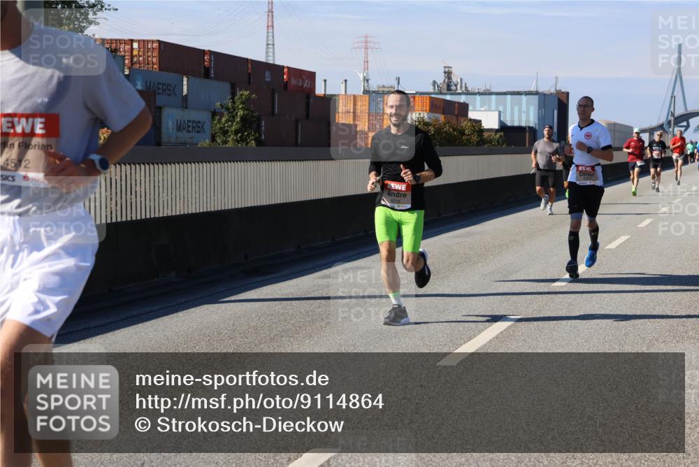 03.10.2025 - Köhlbrandbrückenlauf Strokosch-Dieckow http://msf.ph/oto/9114864 03.10.2025 12:46:42 Position 3 4512, 4016 meine-sportfotos.de