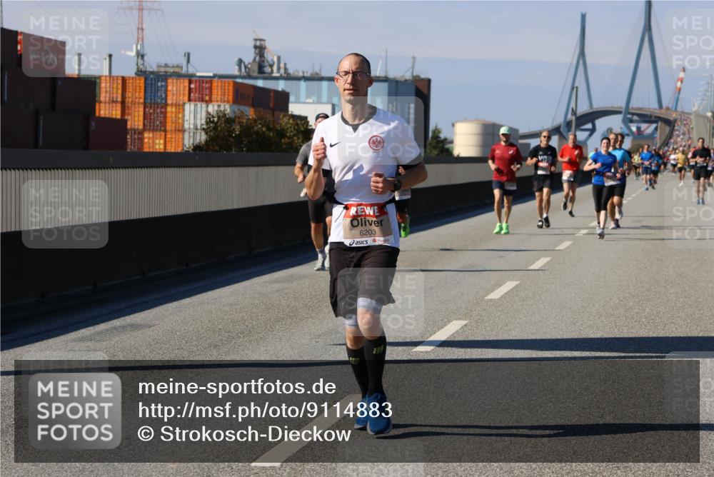 03.10.2025 - Köhlbrandbrückenlauf Strokosch-Dieckow http://msf.ph/oto/9114883 03.10.2025 12:46:44 Position 3 6203 meine-sportfotos.de
