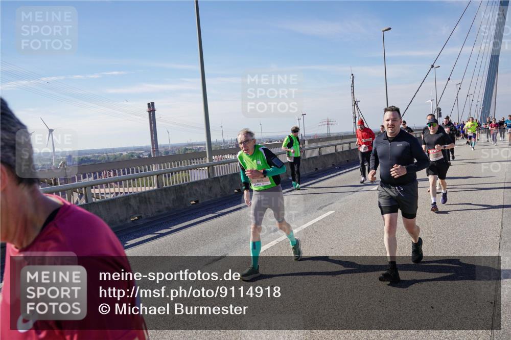 03.10.2025 - Köhlbrandbrückenlauf Michael Burmester http://msf.ph/oto/9114918 03.10.2025 12:56:24 Position 2  meine-sportfotos.de