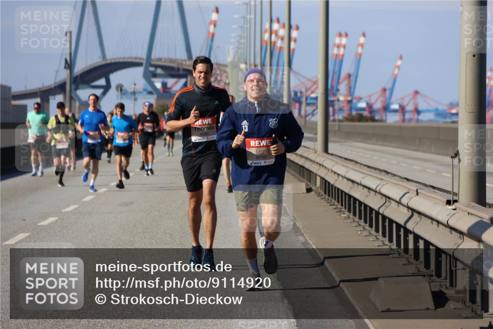 03.10.2025 - Köhlbrandbrückenlauf Strokosch-Dieckow http://msf.ph/oto/9114920 03.10.2025 12:46:55 Position 3 4039, 6798 meine-sportfotos.de