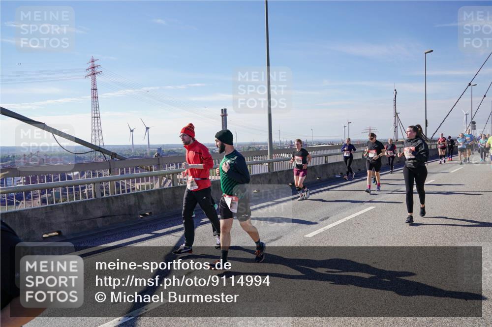 03.10.2025 - Köhlbrandbrückenlauf Michael Burmester http://msf.ph/oto/9114994 03.10.2025 12:56:28 Position 2  meine-sportfotos.de