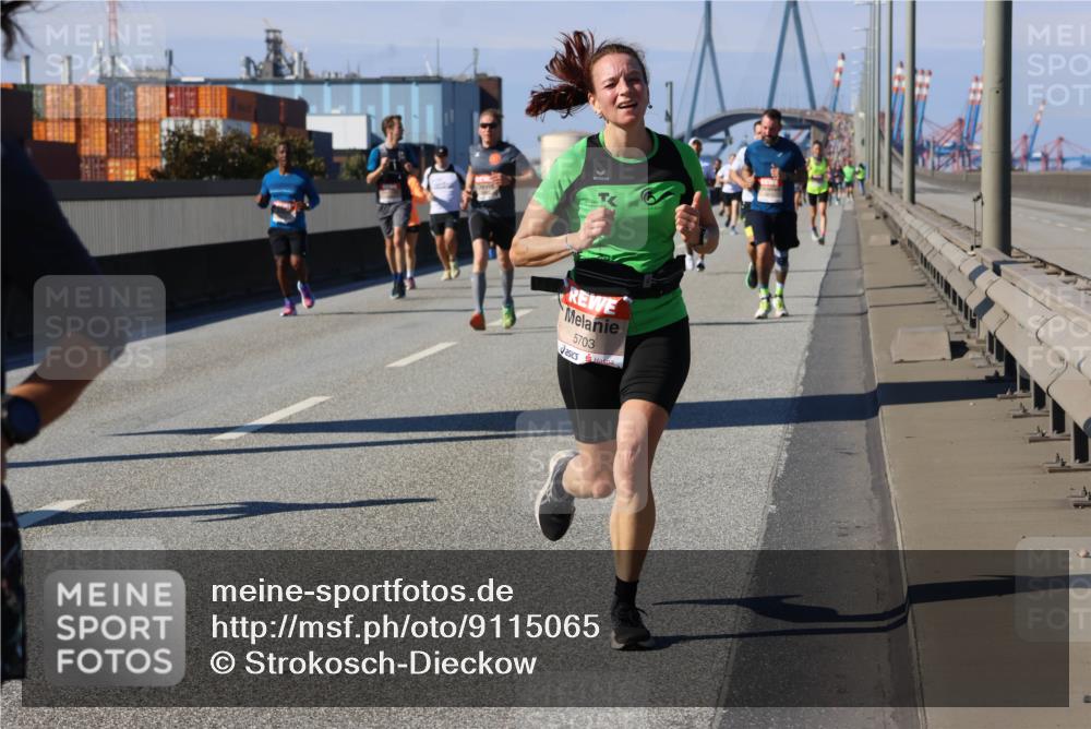 03.10.2025 - Köhlbrandbrückenlauf Strokosch-Dieckow http://msf.ph/oto/9115065 03.10.2025 12:47:20 Position 3 5703 meine-sportfotos.de