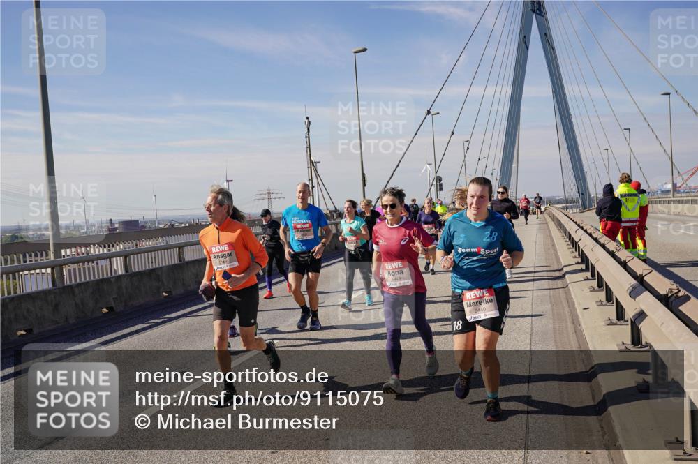 03.10.2025 - Köhlbrandbrückenlauf Michael Burmester http://msf.ph/oto/9115075 03.10.2025 12:56:34 Position 2 5169, 5949, 28, 18, 6440 meine-sportfotos.de