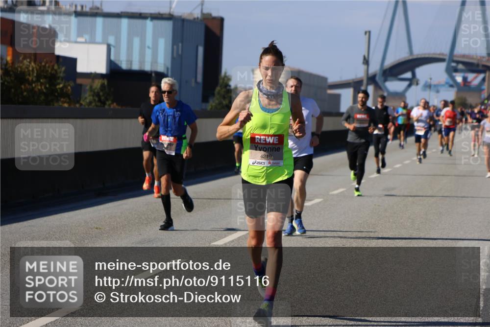 03.10.2025 - Köhlbrandbrückenlauf Strokosch-Dieckow http://msf.ph/oto/9115116 03.10.2025 12:47:32 Position 3 11, 4219 meine-sportfotos.de