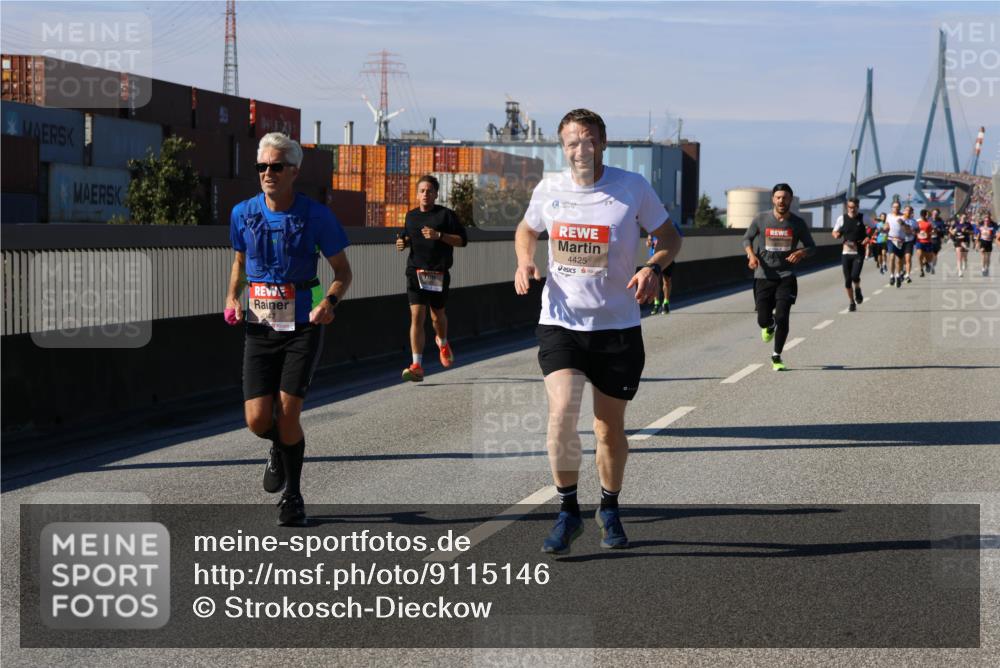 03.10.2025 - Köhlbrandbrückenlauf Strokosch-Dieckow http://msf.ph/oto/9115146 03.10.2025 12:47:38 Position 3 4425 meine-sportfotos.de