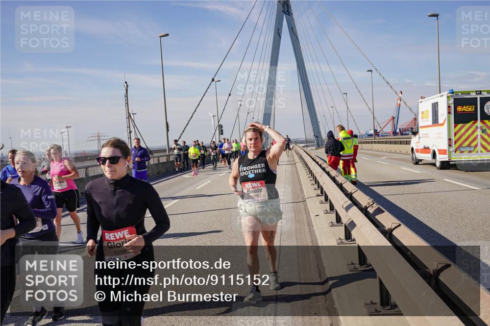 03.10.2025 - Köhlbrandbrückenlauf Michael Burmester http://msf.ph/oto/9115152 03.10.2025 12:56:38 Position 2 5288, 4976, 19, 4, 188, 6185 meine-sportfotos.de